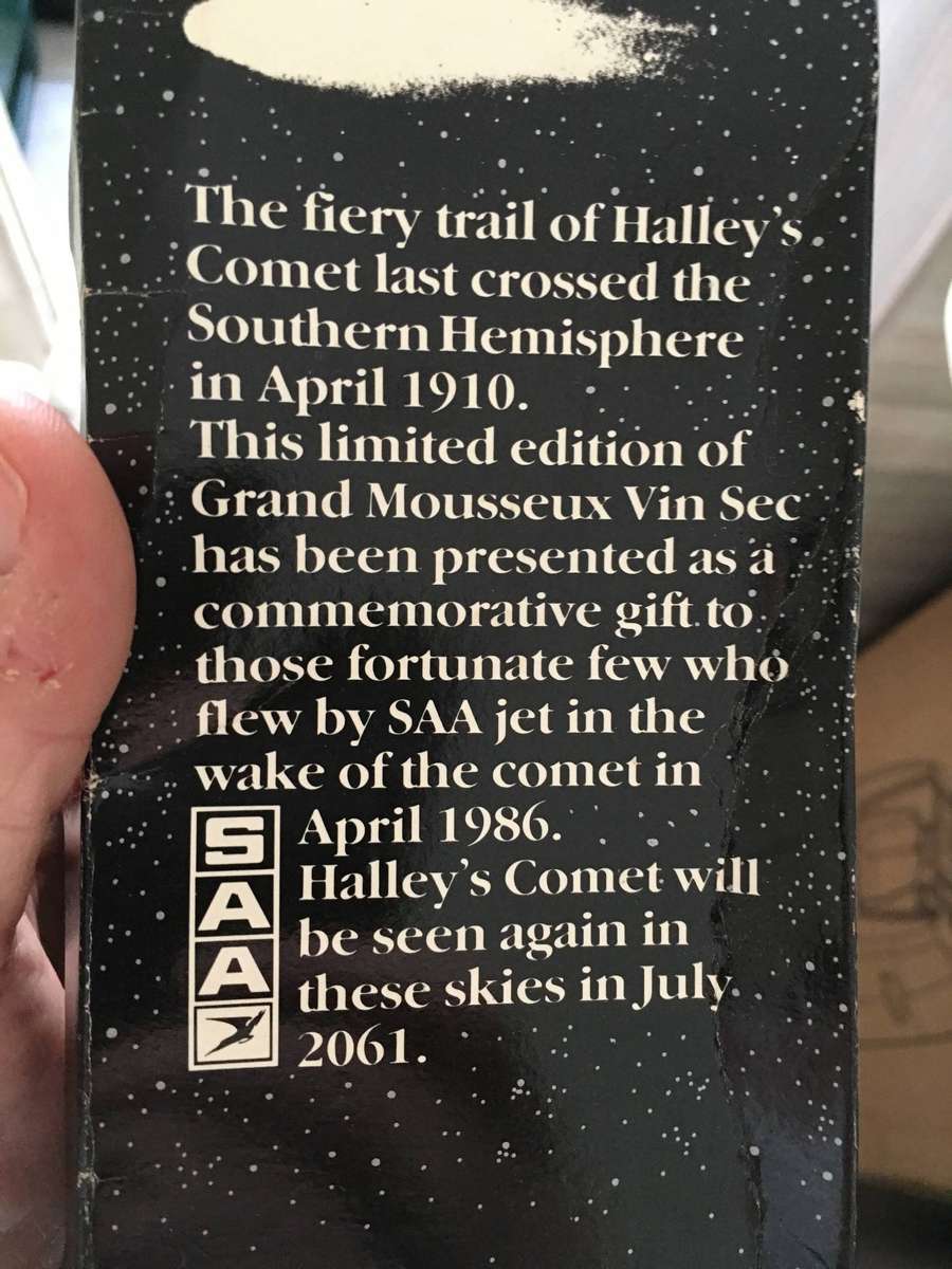 I FOLLOWED THE COMET EMPTY BOTTLE IN BOX WITH SLIDE AND CERTIFICATE - 1986 - SAA - HALLEY COMET