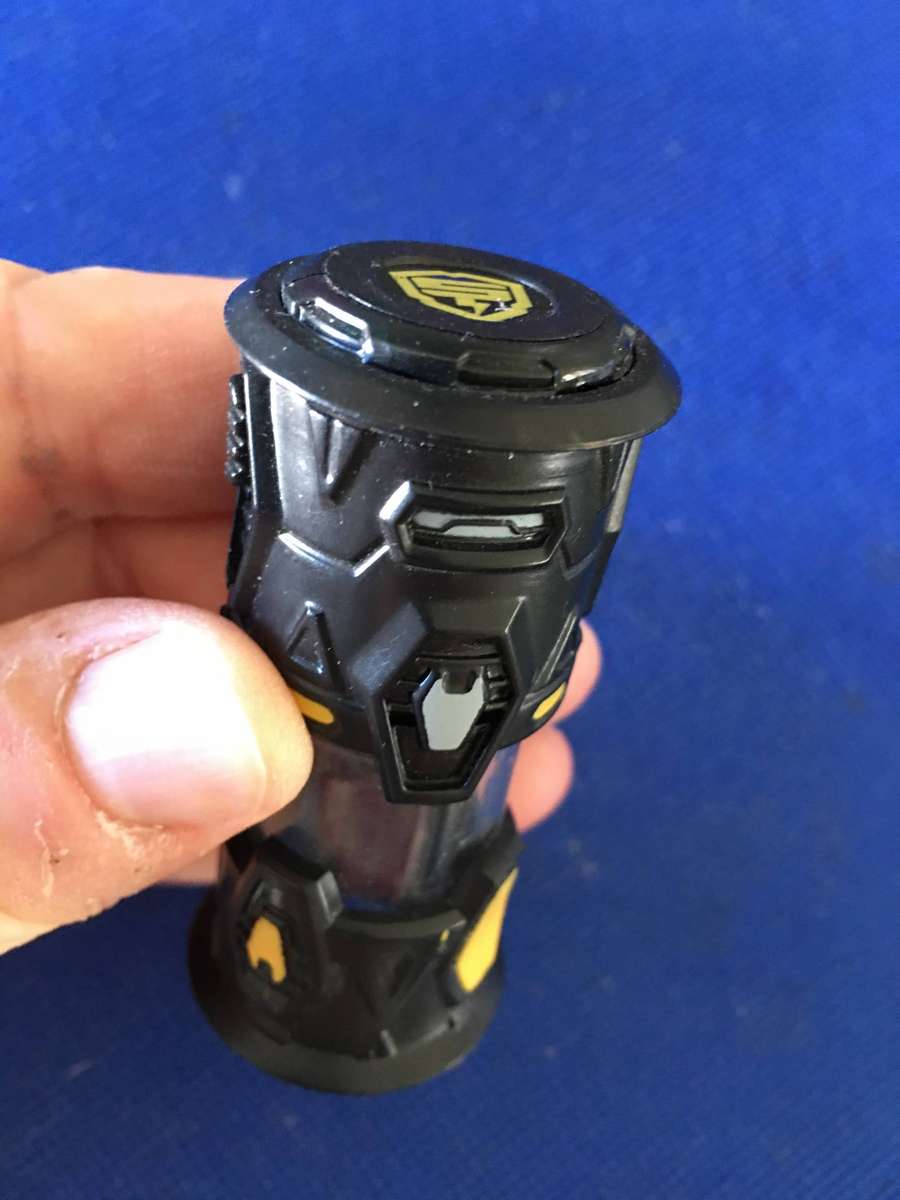 BAKUGANES MONSUNOES ANIME ACTION FIGURE CORE