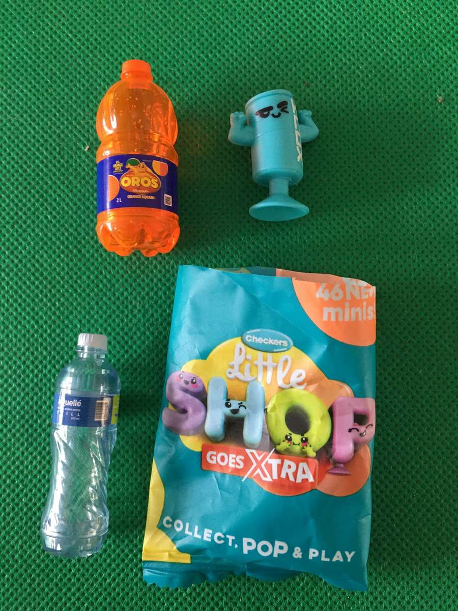 CHECKERS LITTLE SHOP GOES EXTRA - ENJOY A COLD DRINK LOT