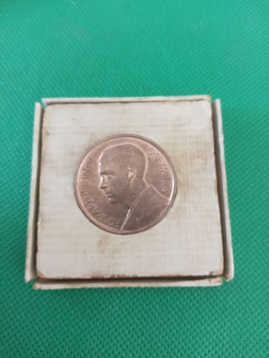 LOVELY COIN / MEDALION VISIT PRINCE EDWARD TO SOUTH AFRCA - 1925 - IN ORIGINAL BOX