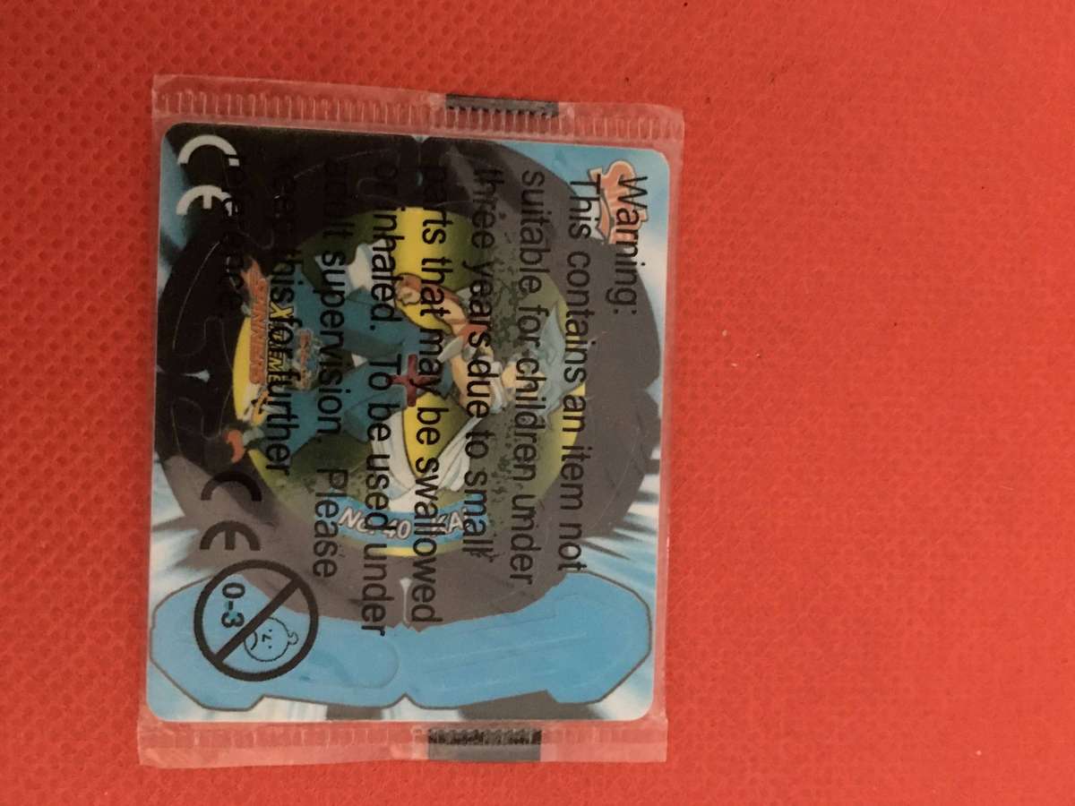 BEYBLADE SIMBA SPINNER TAZO UNOPENED