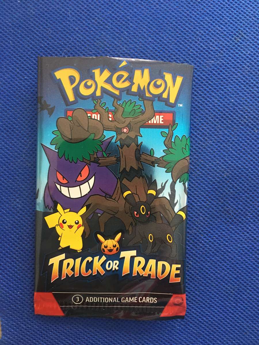 POKEMON TRADING CARD - HOUNDOOM