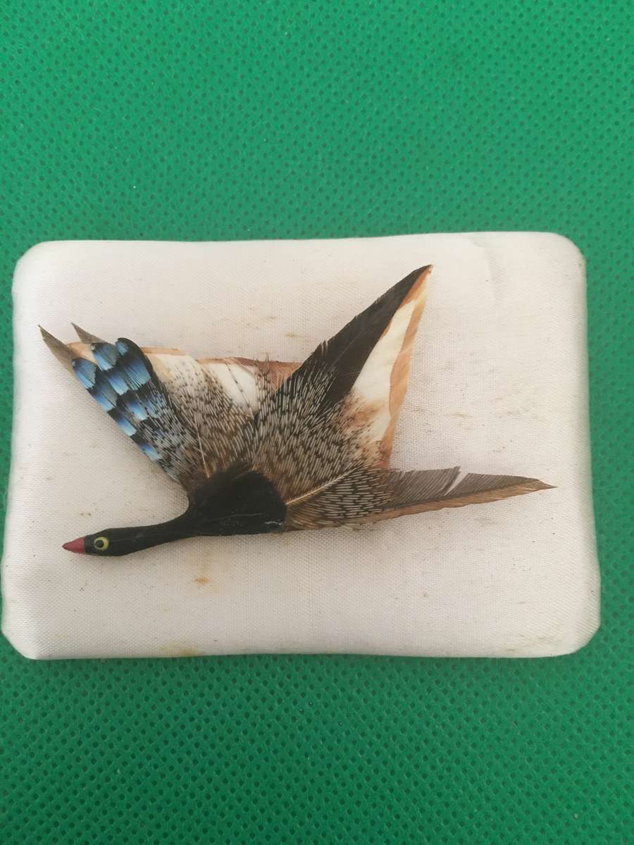 VINTAGE  PHEASANT BROOCH MADE OF FEATHERS