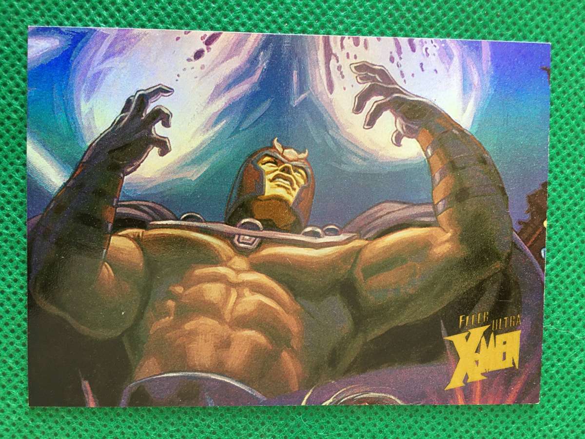 SKYBOX / FLEER - LIMITED EDITION - HOLO FLASH  -  MAGNETO  - TRADING CARD