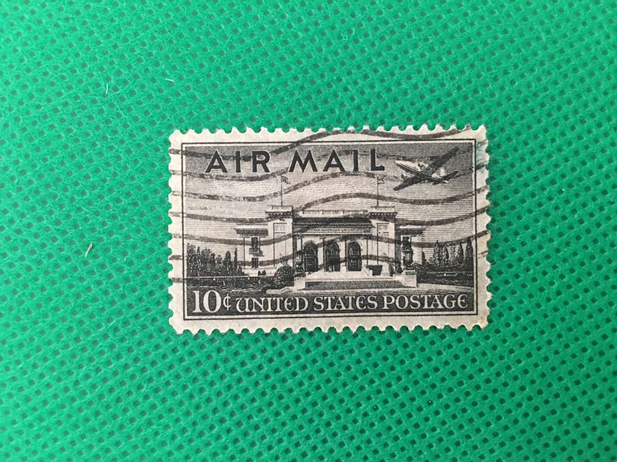 AMERICA USED STAMP -
