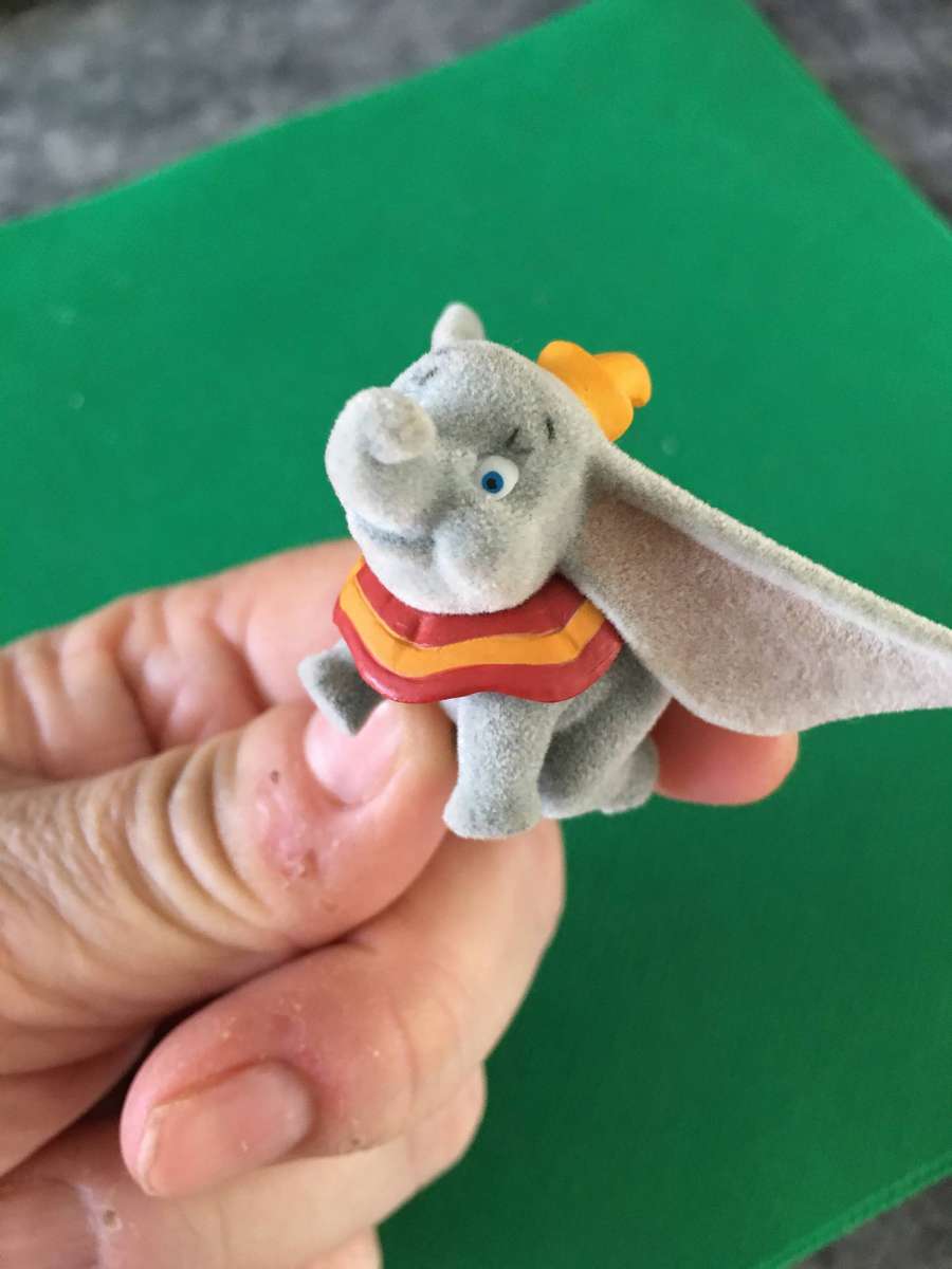VINTAGE FUZZY FIGURE  DISNEY'S  - DUMBO