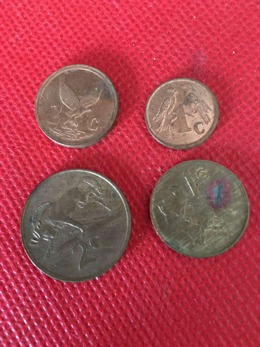 SOUTH AFRICA  2c x 2 - 1c x2  - 2 minis and 2 regular 1c and 2c coins - 1997 AA2