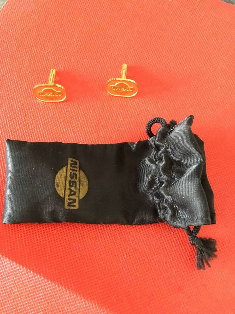 LOVELY GOLD PLATED CUFF LINKS IN BAG