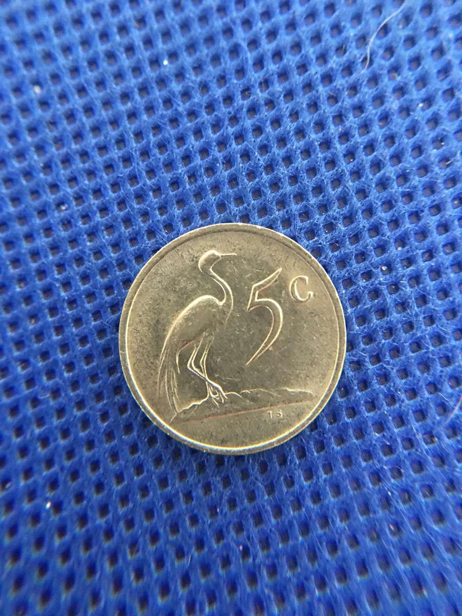 SOUTH AFRICA LOT OF 4 COINS  (A7) 2c  1c  5c 2c all crested coins