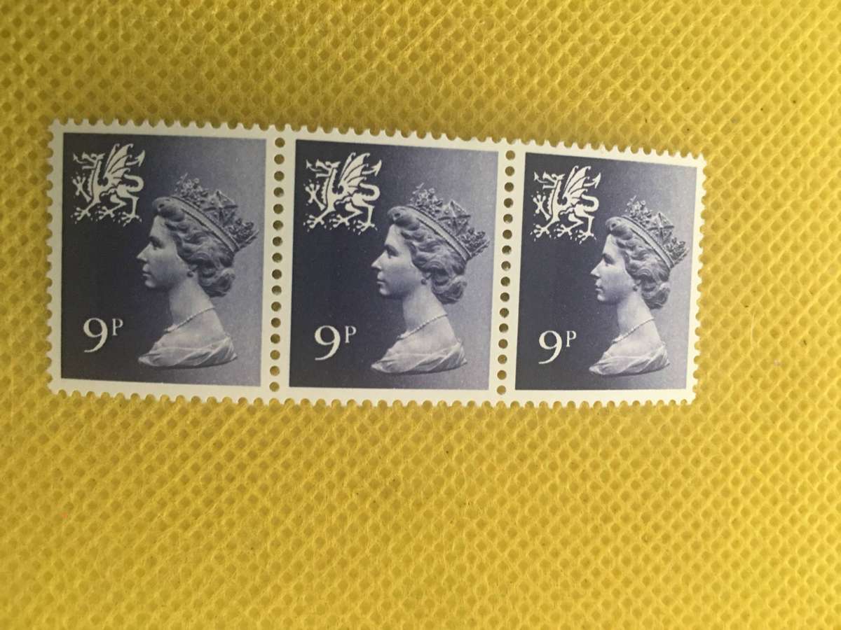 GREAT BRITAIN - SCOTLAND 9P LOT OF 3  UNUSED