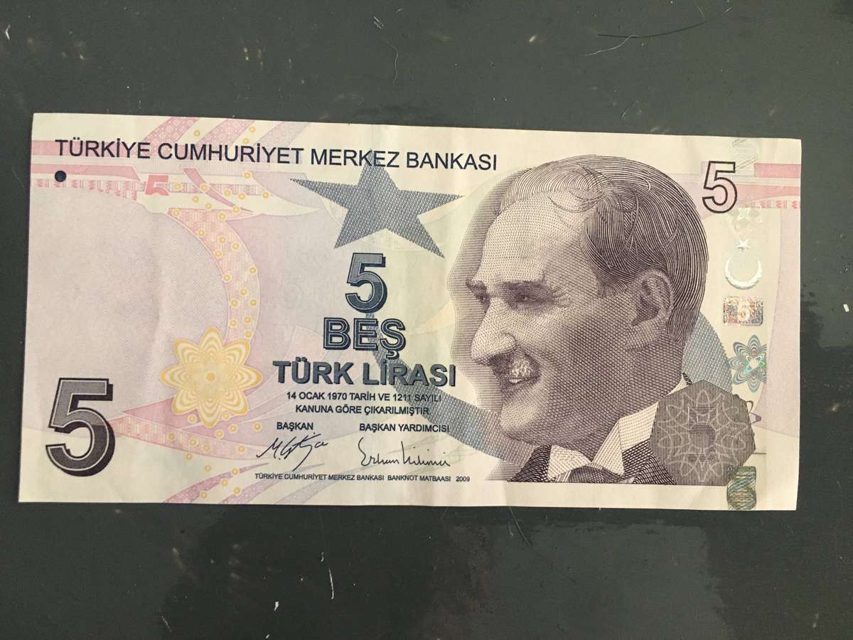 TURKEY BANK NOTE - 2009 - TURK LIRASI 5  BANK NOTE