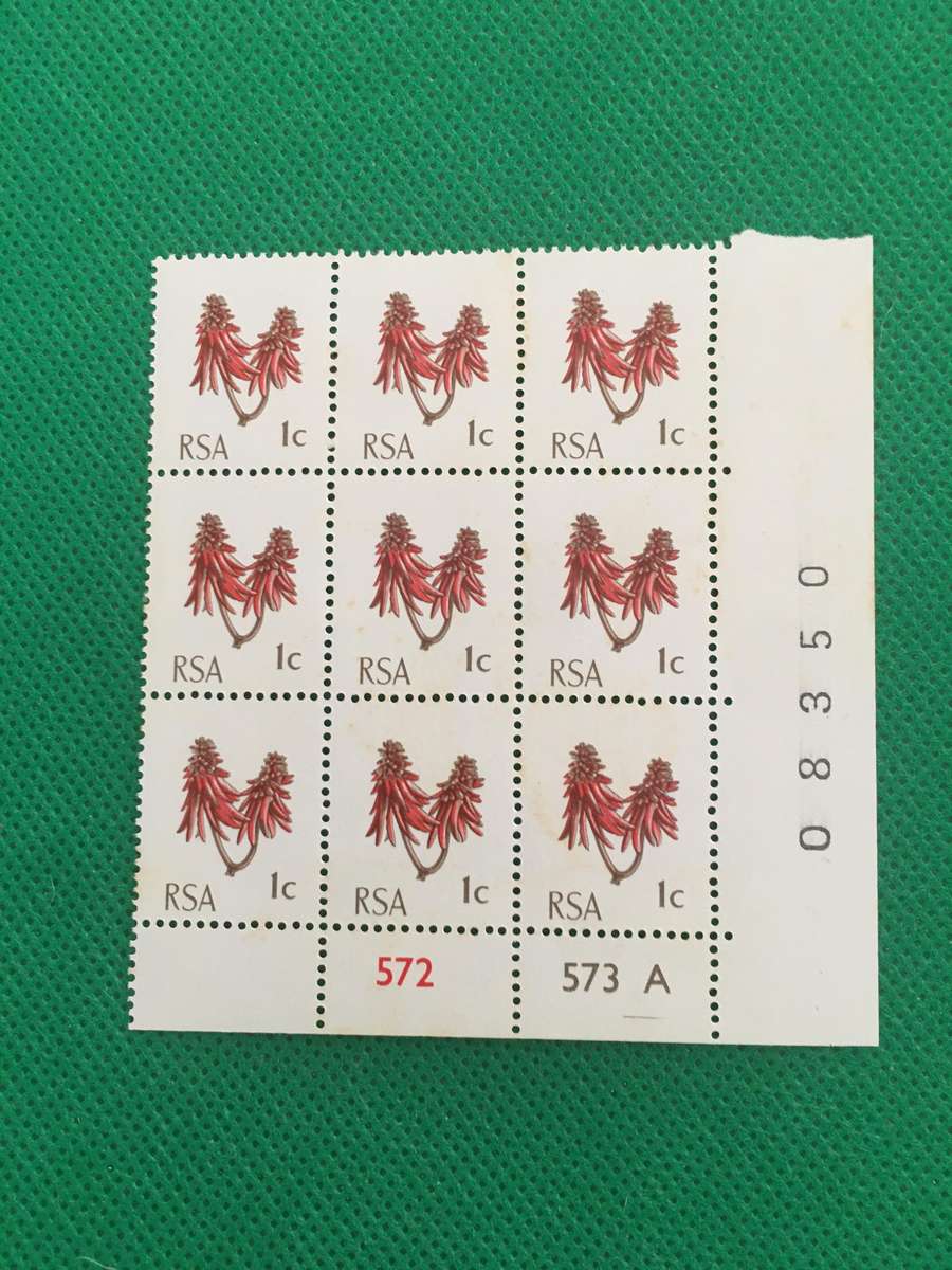 SOUTH AFRICA 1c MINT BLOCK OF STAMPS CORAL TREE