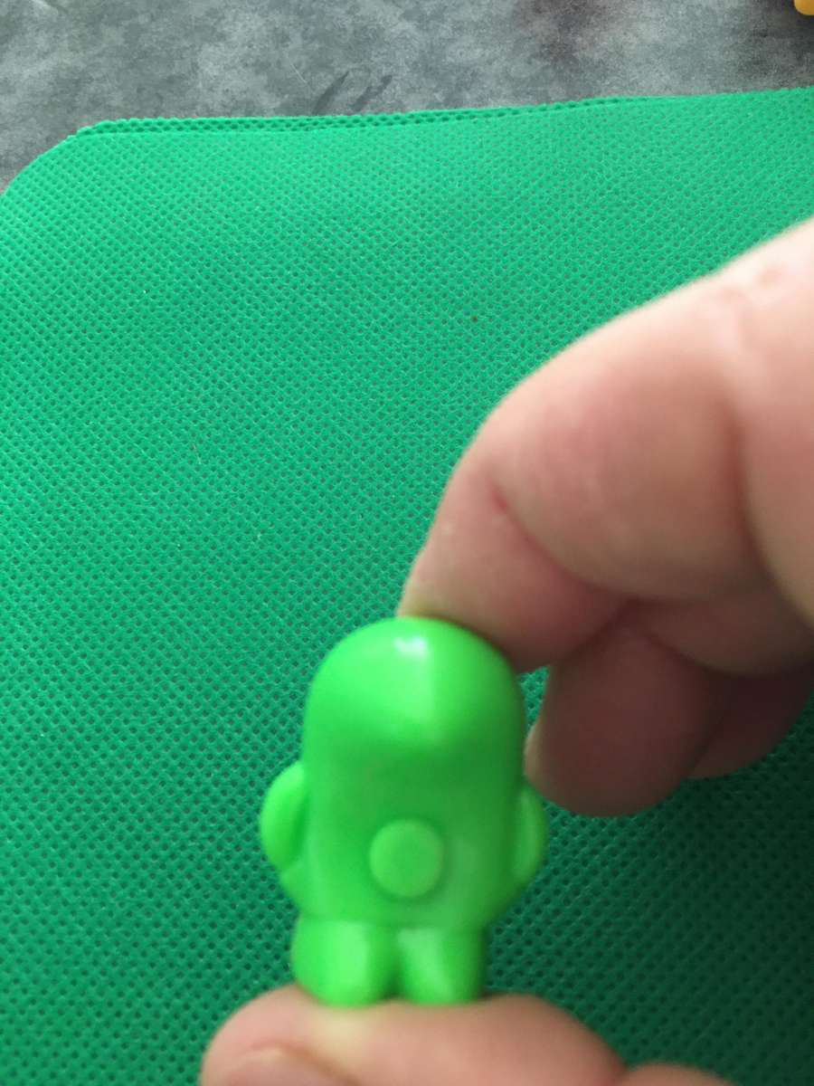 GOGO'S CRAZY BONE MINIATURE COLLECTIBLES - SMALL FIGURE