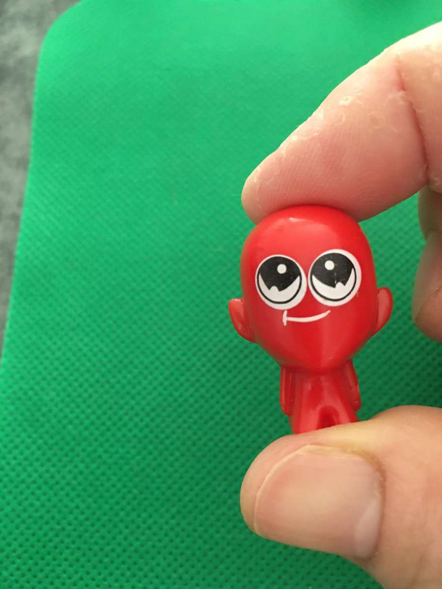 GOGO'S CRAZY BONE MINIATURE COLLECTIBLES - SMALL FIGURE