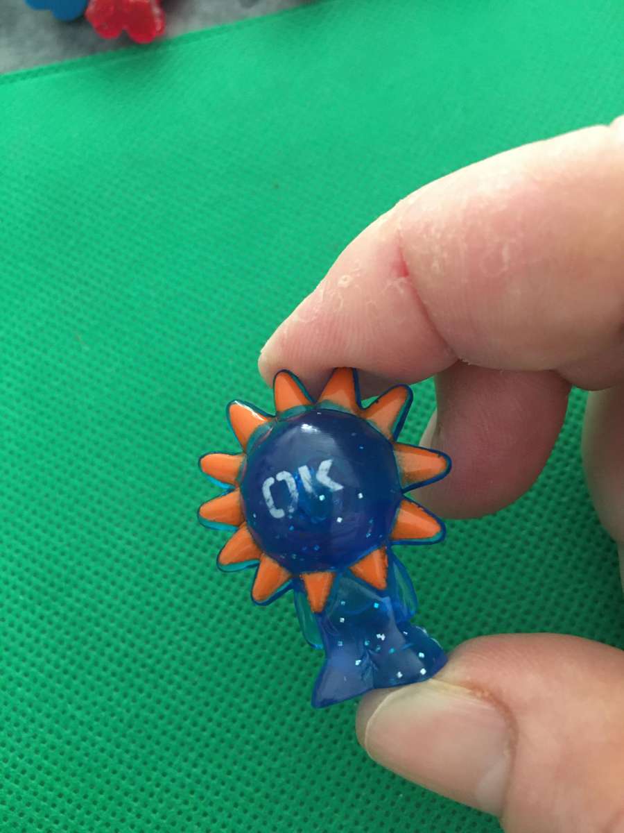 GOGO'S CRAZY BONE MINIATURE COLLECTIBLES - SMALL FIGURE