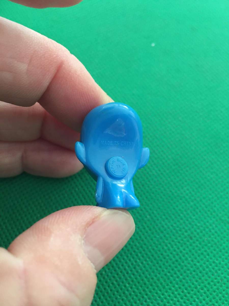 GOGO'S CRAZY BONE MINIATURE COLLECTIBLES - SMALL FIGURE