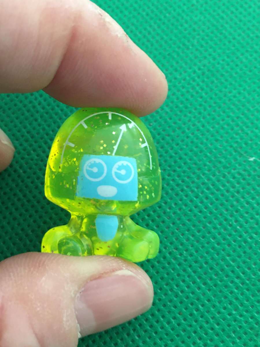 GOGO'S CRAZY BONE MINIATURE COLLECTIBLES - SMALL FIGURE