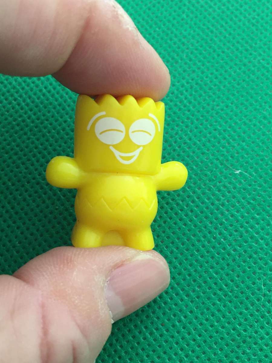 GOGO'S CRAZY BONE MINIATURE COLLECTIBLES - SMALL FIGURE