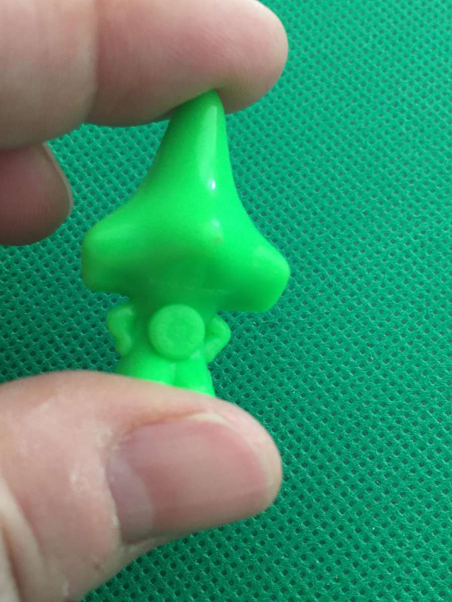 GOGO'S CRAZY BONE MINIATURE COLLECTIBLES - SMALL FIGURE