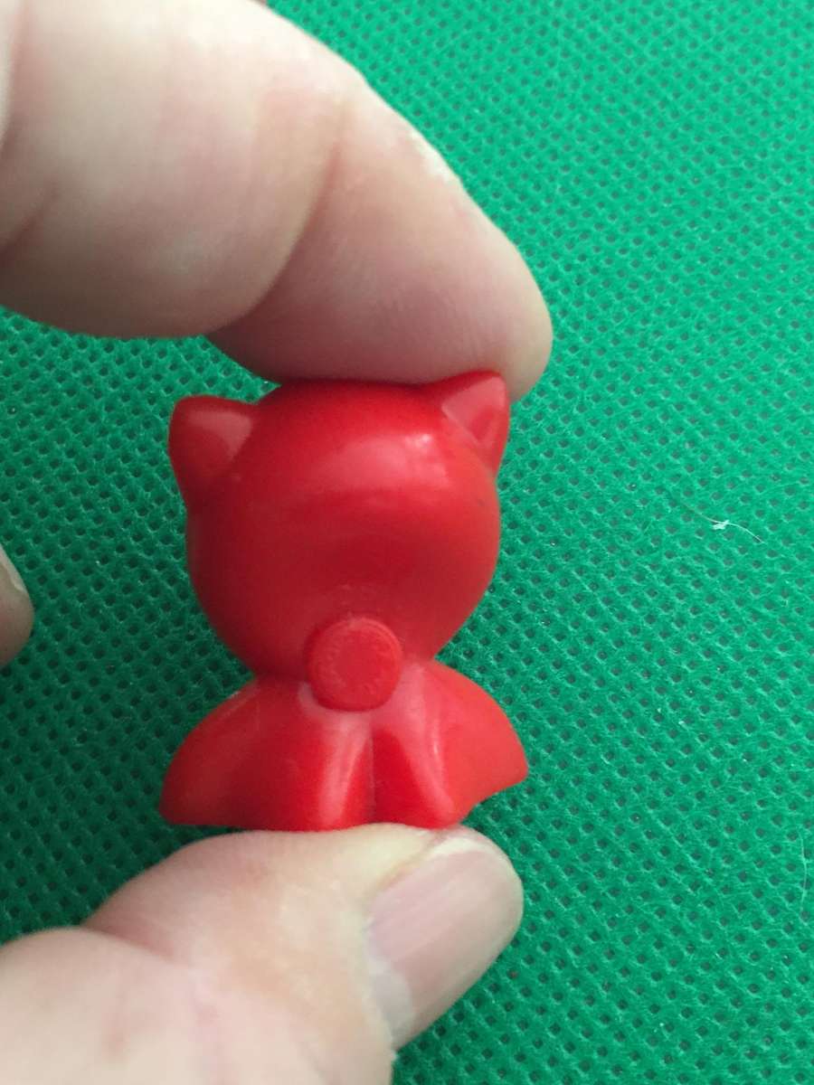 GOGO'S CRAZY BONE MINIATURE COLLECTIBLES - SMALL FIGURE