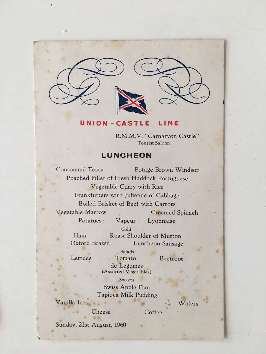 VINTAGE MENU UNION-CASTLE - CARNARVON CASTLE MENU AND POSTCARD X 3 ITEMS