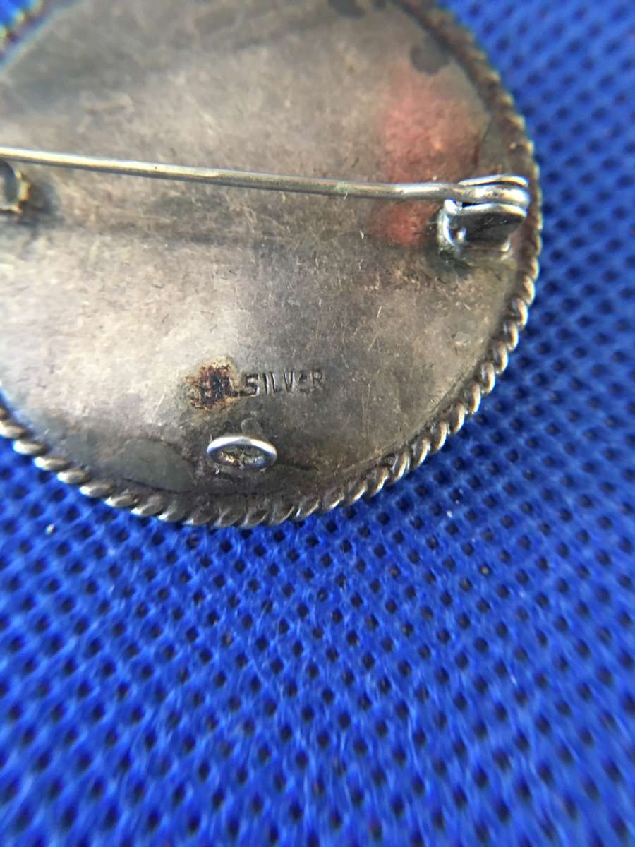 VINTAGE SILVER BROOCH