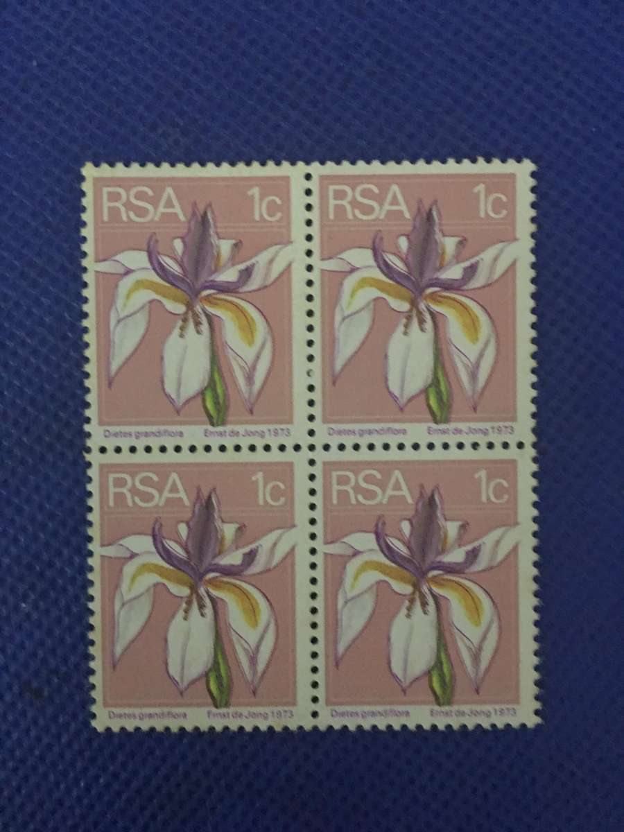 SOUTH AFRICA WILD IRIS BLOCK OF MINT STAMPS 1c