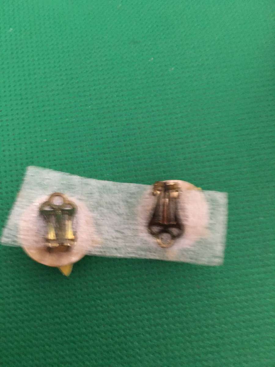 LOVELY FLOWER EARRINGS