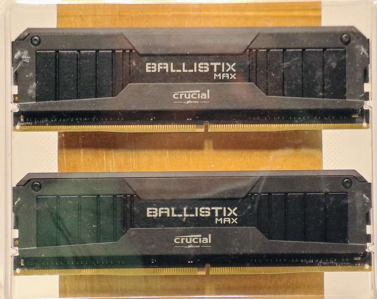 Micron Crucial Ballistix Max 16Gb (2 x 8Gb Kit) DDR4-5100 (1.5V) RAM / Memory Kit (EXTREME SPEED)