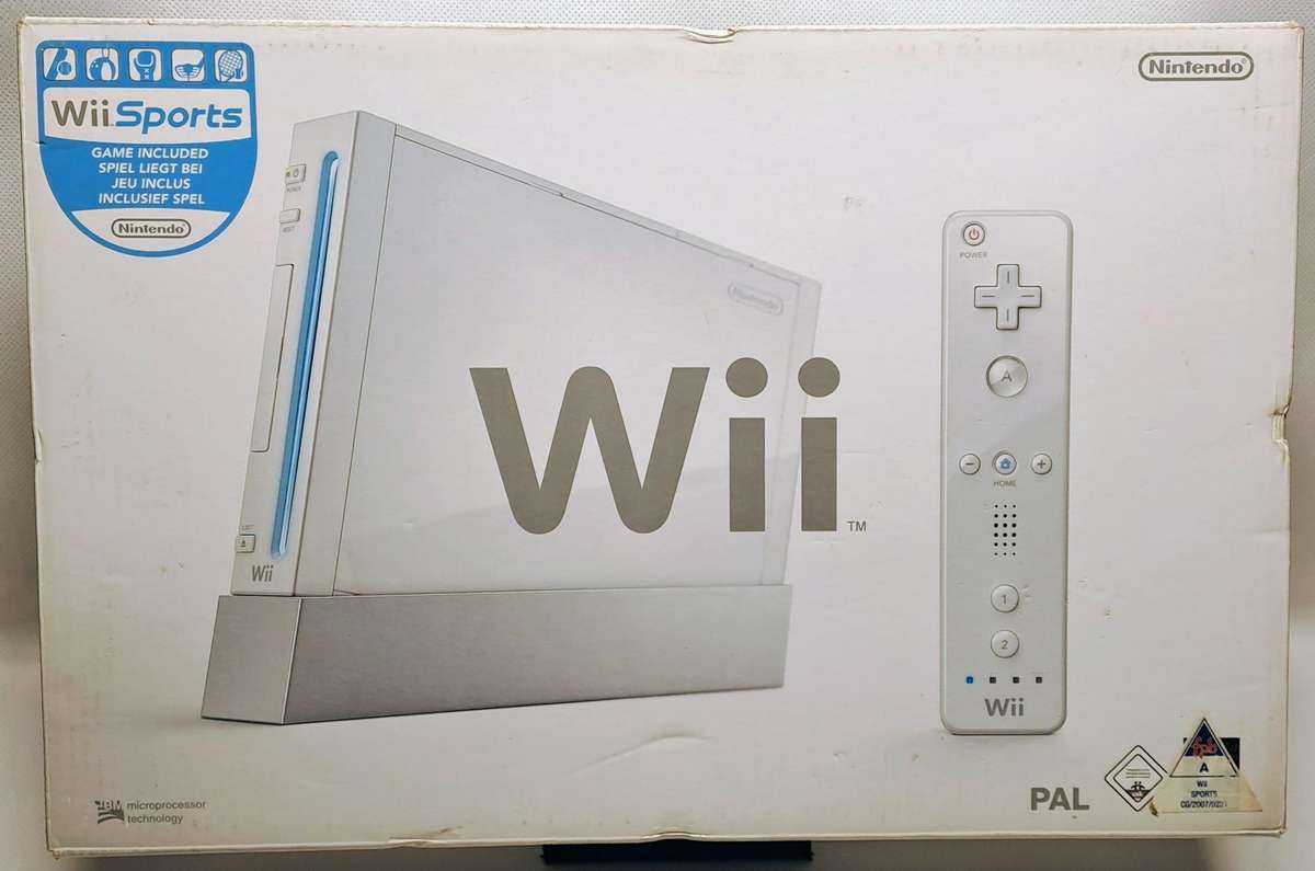 Nintendo Wii (White) Console - WiiSports HDMI Bundle (In Original Retail Box)
