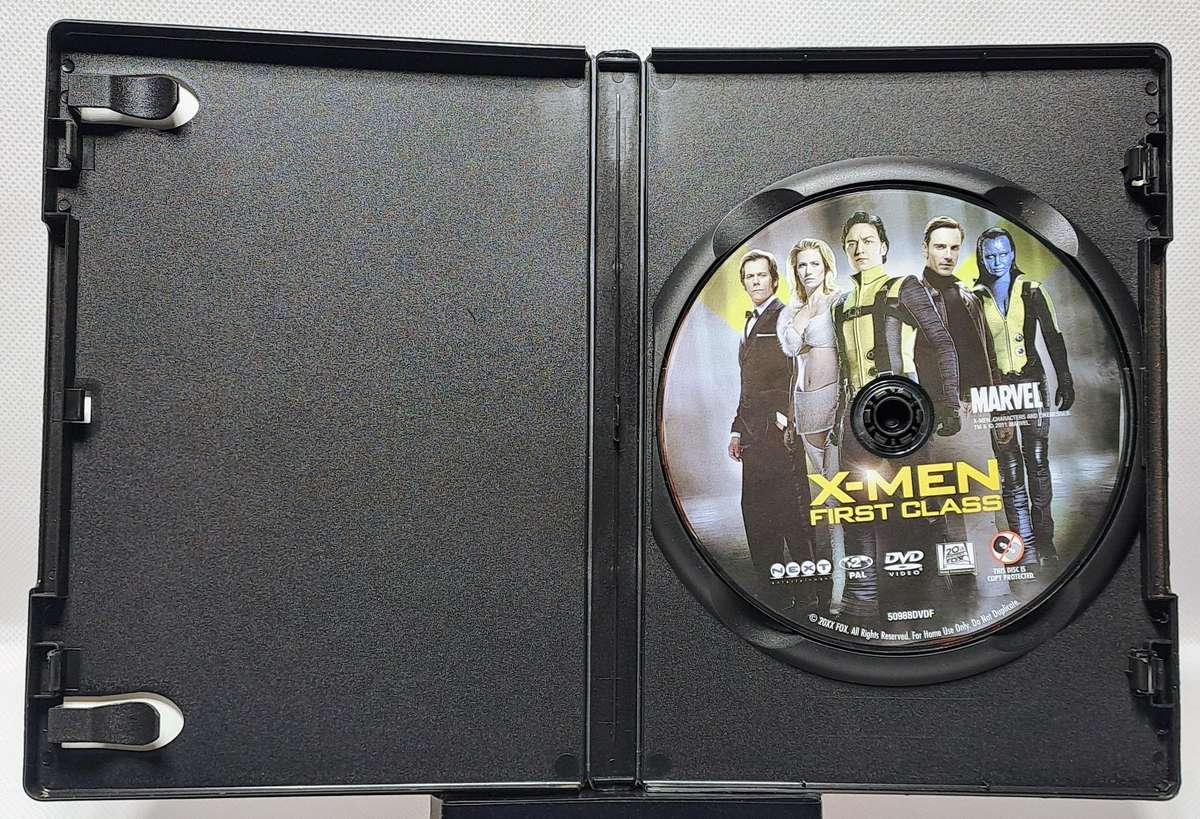 Marvel Superhero DVD Collection  8 Movie Bundle (Avengers, X-Men, Thor & More)