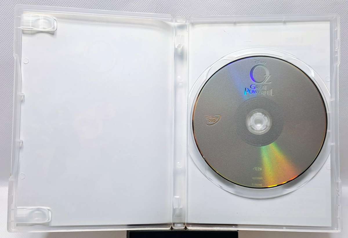 Disney Family DVD Collection  8 Movie Bundle (Frozen, Bambi, Wreck-It Ralph & More)