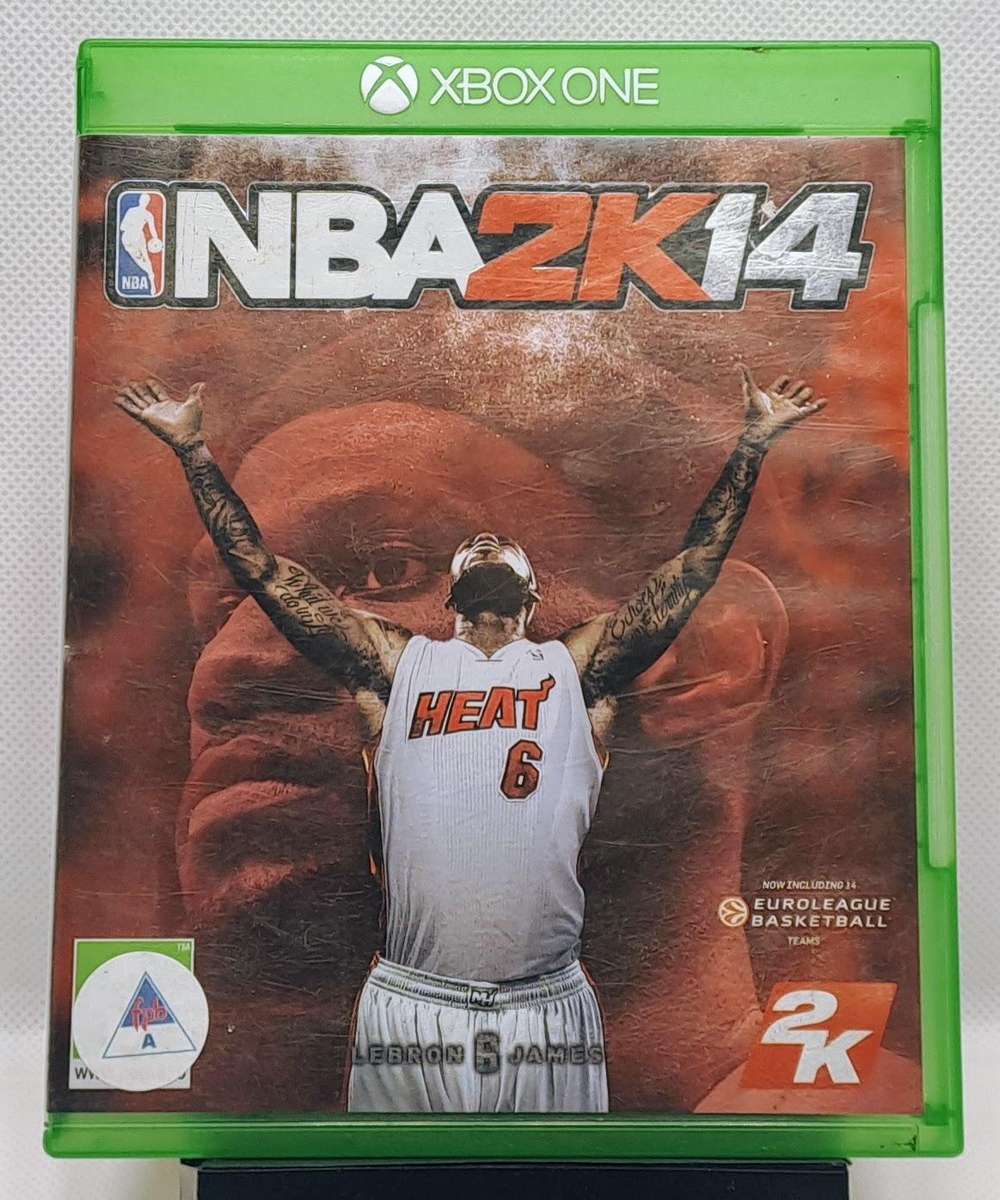 Xbox One Sports Game Bundle  FIFA 15, Madden NFL 16 & NBA 2K14 (Good Condition, Cases Damaged)