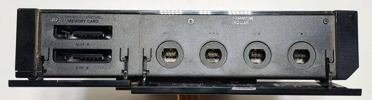 Nintendo Wii (Black & White) Console, games and HDMI Bundle