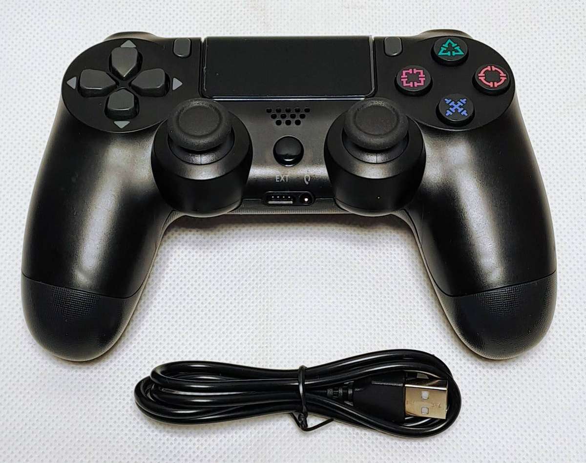 Double-Motor Vibration 4 Wireless Gamepad / Controller for PS4 (Black)