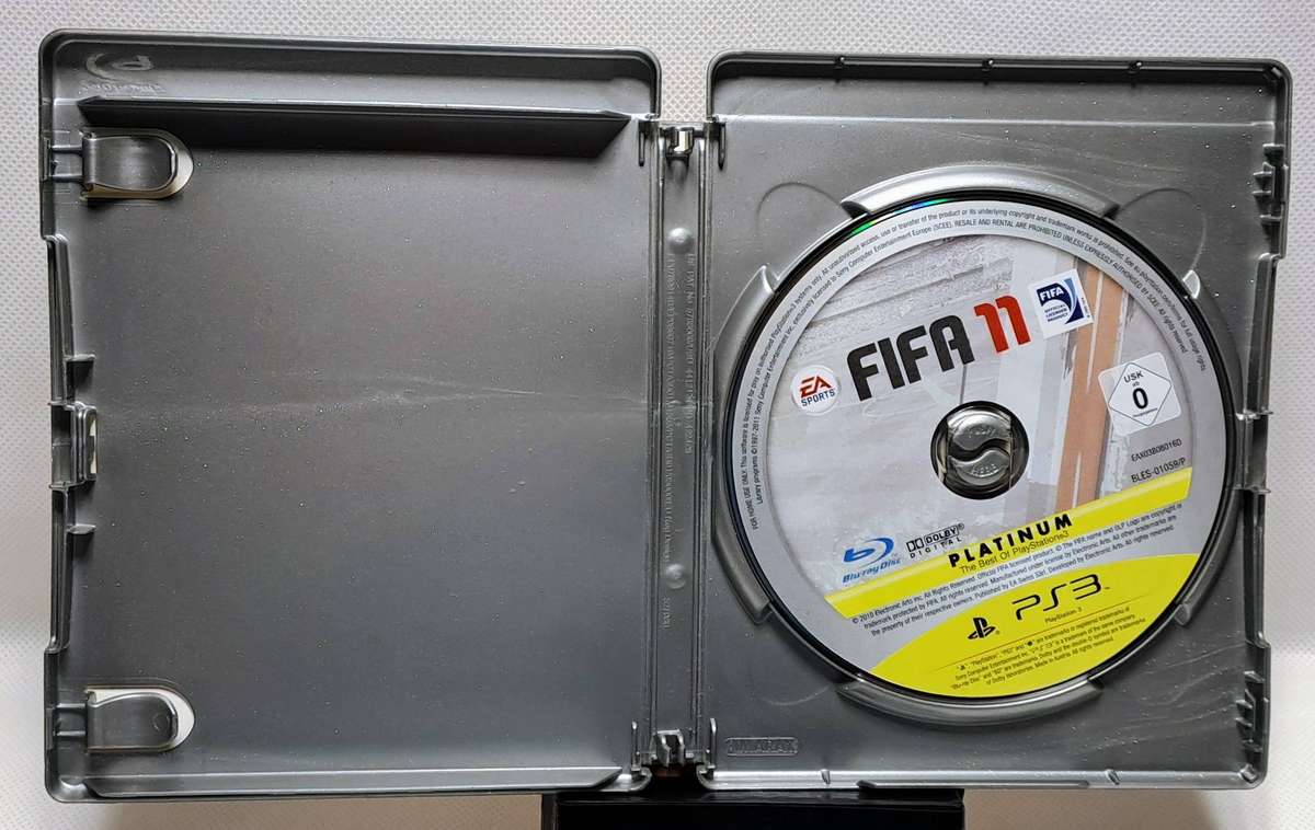 Sony PlayStation 3 / PS3 Super Slim Console (500GB)(CECH-4303A) with Controller & Games