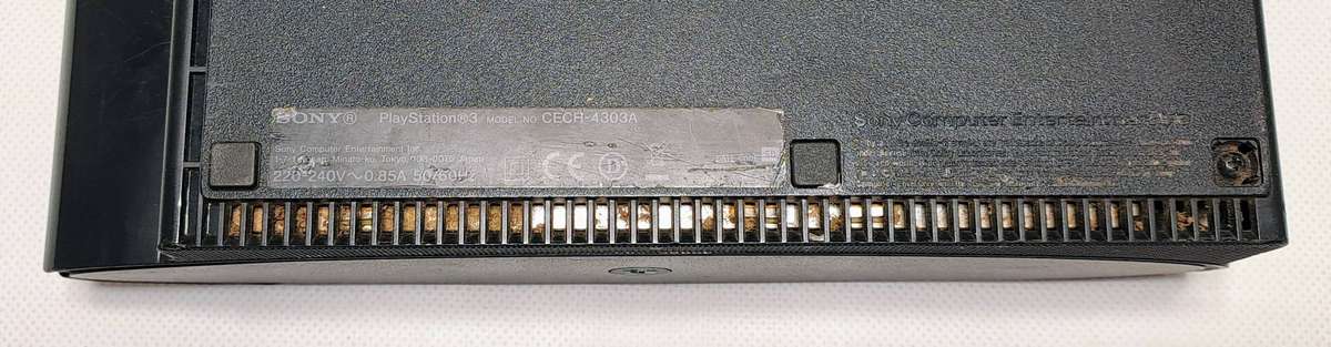 Sony PlayStation 3 / PS3 Super Slim Console (500GB)(CECH-4303A) with Controller & Games