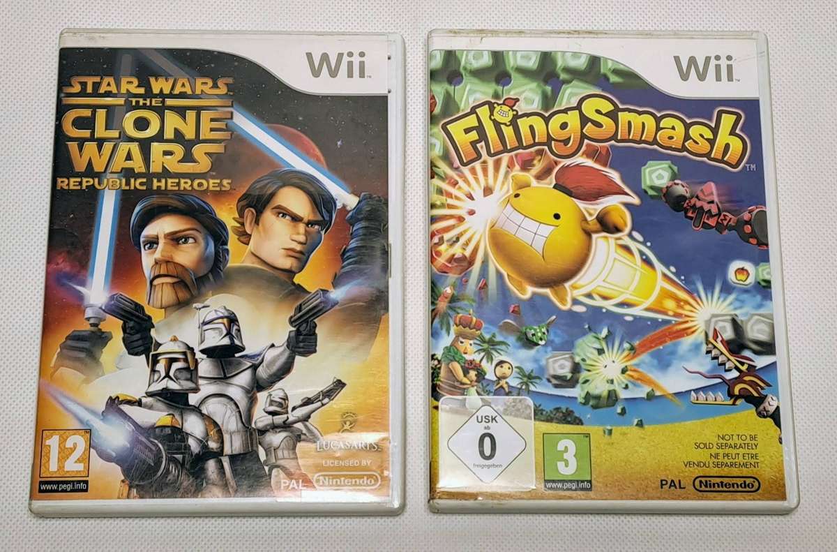 Nintendo Wii (White) Console, Controllers, Games and HDMI Bundle (Retail Boxed)