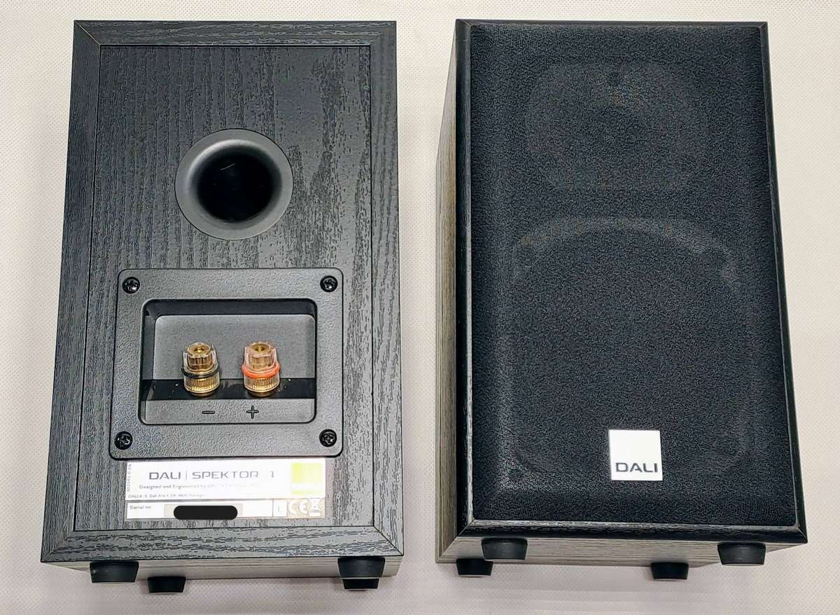 DALI Spektor 1 Bookshelf Speakers (Pair  Black Ash)