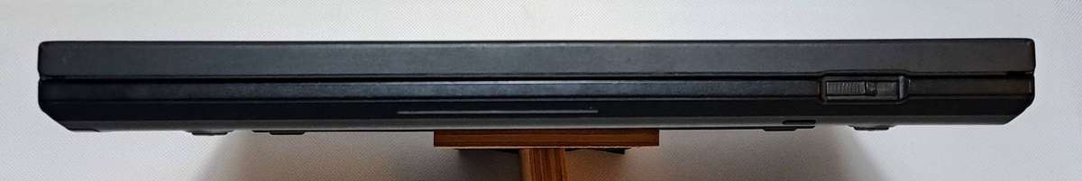 Lenovo ThinkPad T420 Laptop Bundle: Spare Battery & Dual Chargers