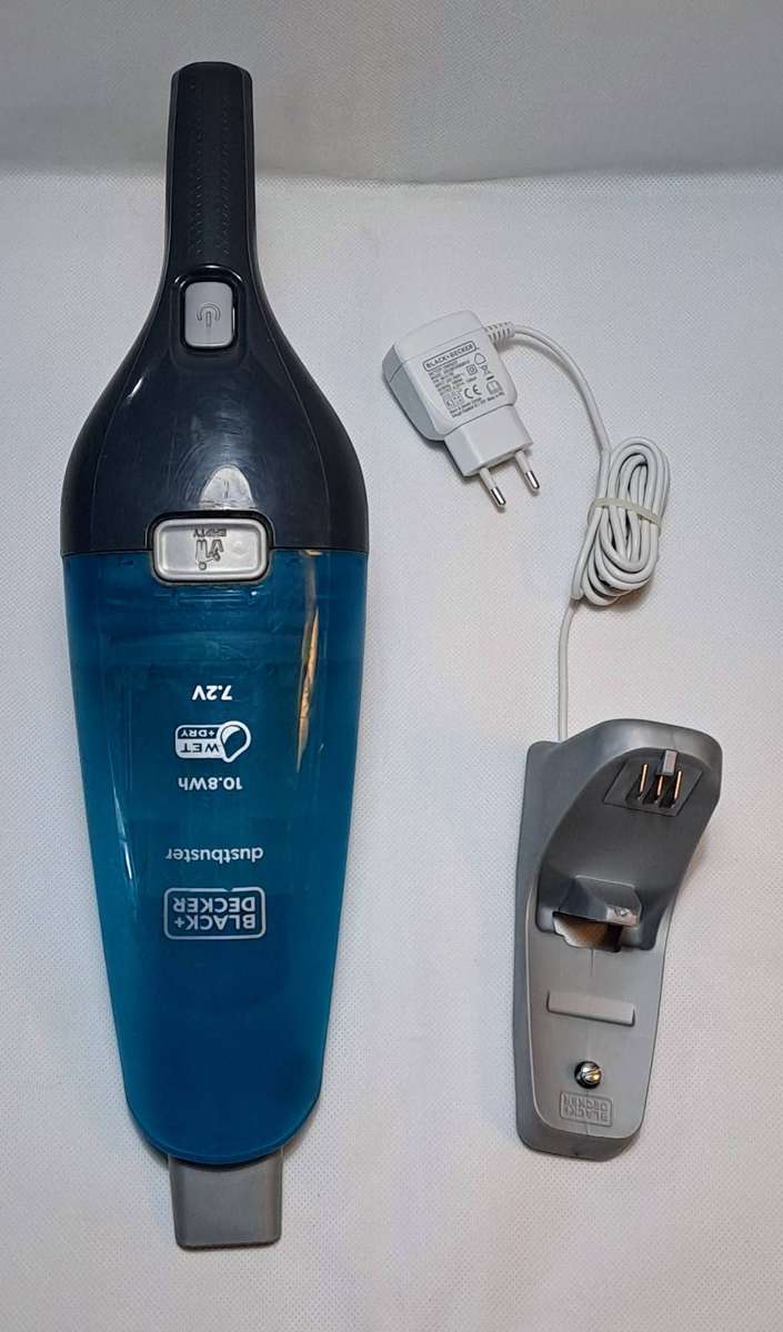 Black & Decker Dustbuster 10.8Wh Wet/Dry 7.2V Portable Hand Vacuum Cleaner