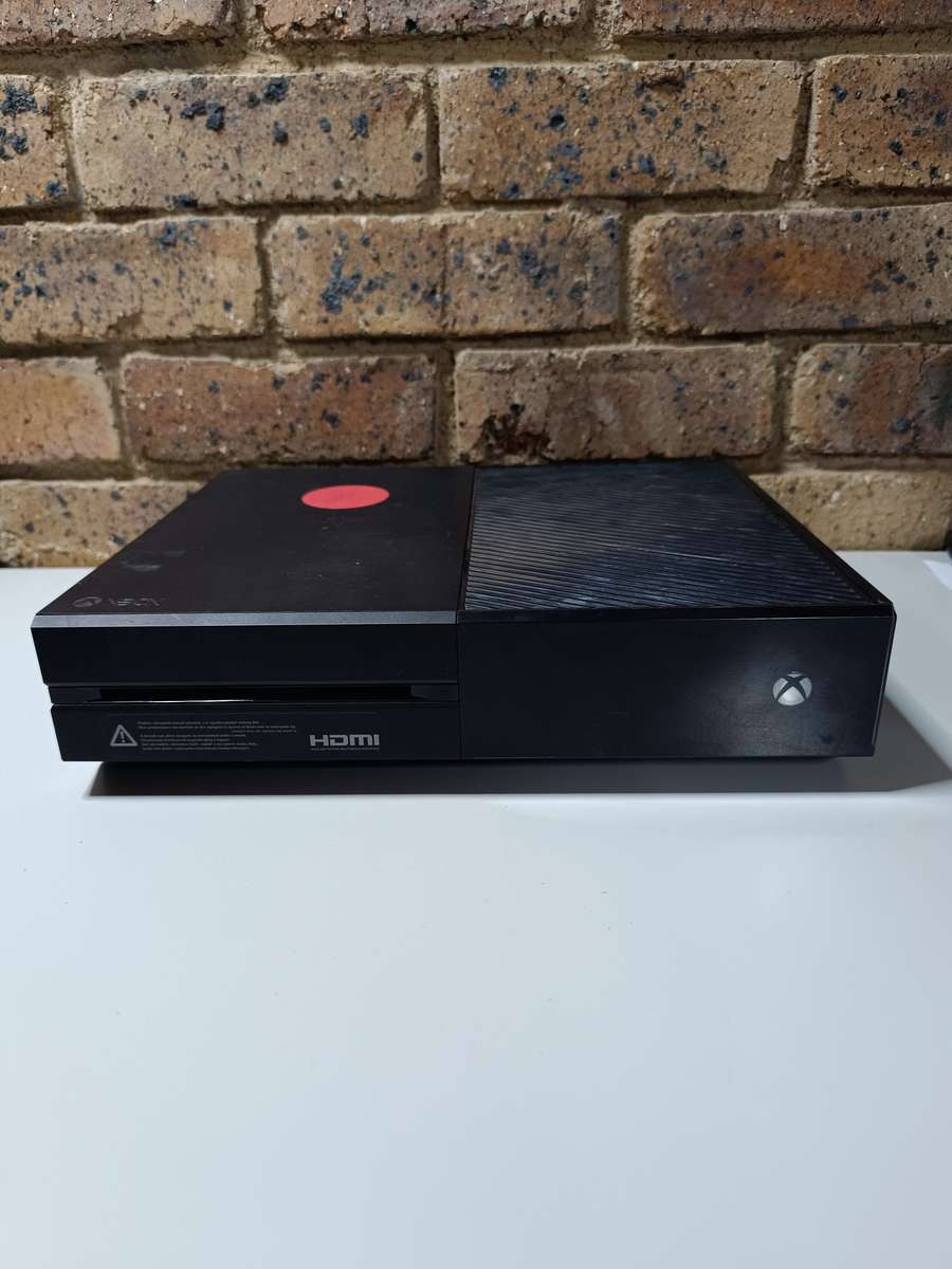 Xbox one - Selling for parts (Read Description)