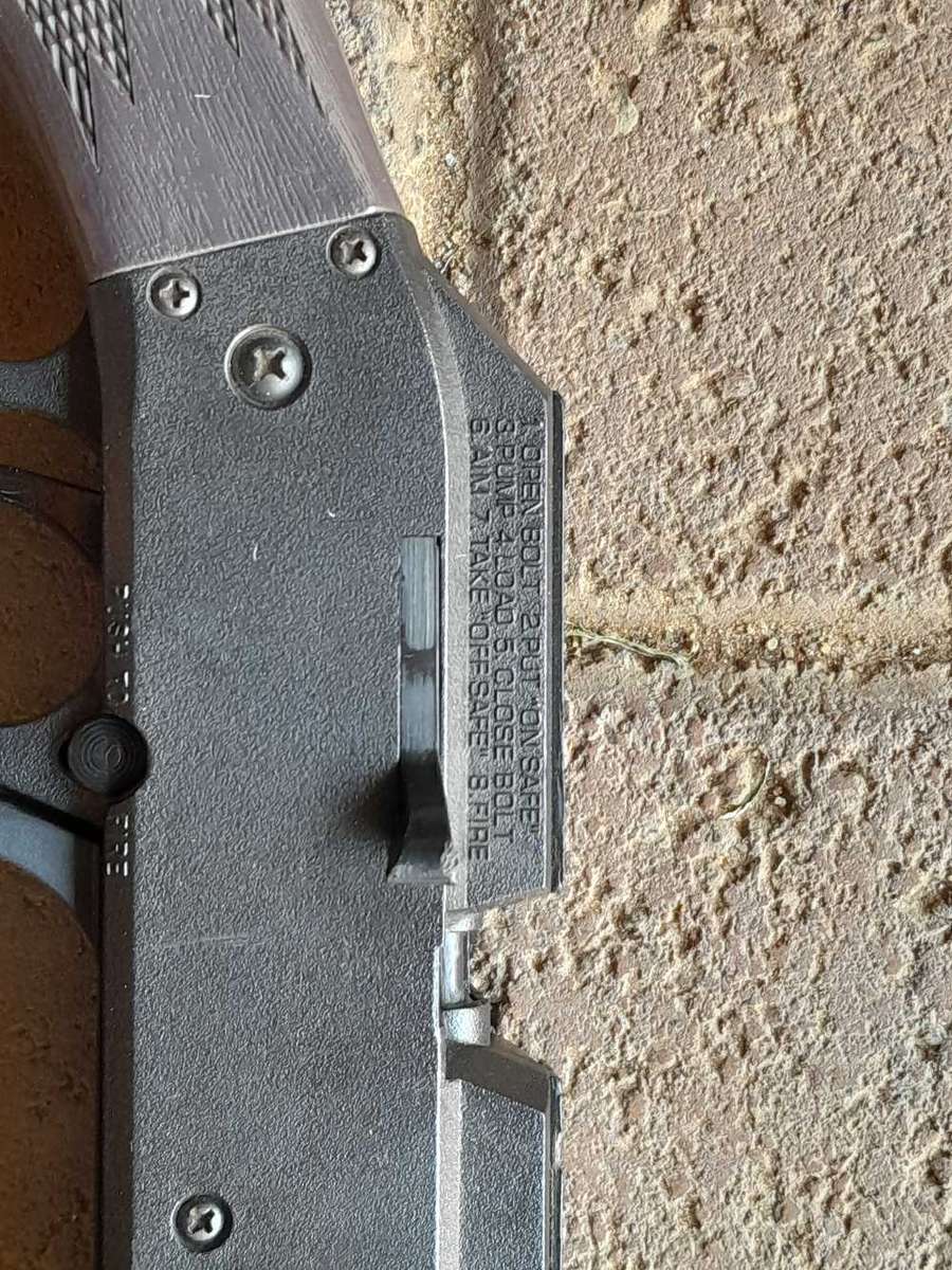 Daisy Powerline 880 BB gun.