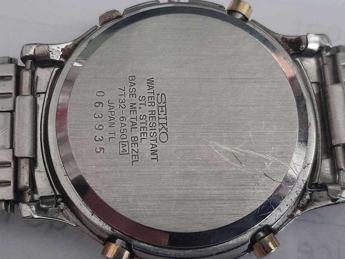 Two vintage watches to wear as is, or for minor repairs.