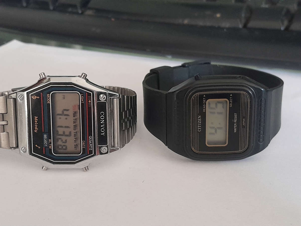 2 Vintage Digital Watches. Eighties. Mint.