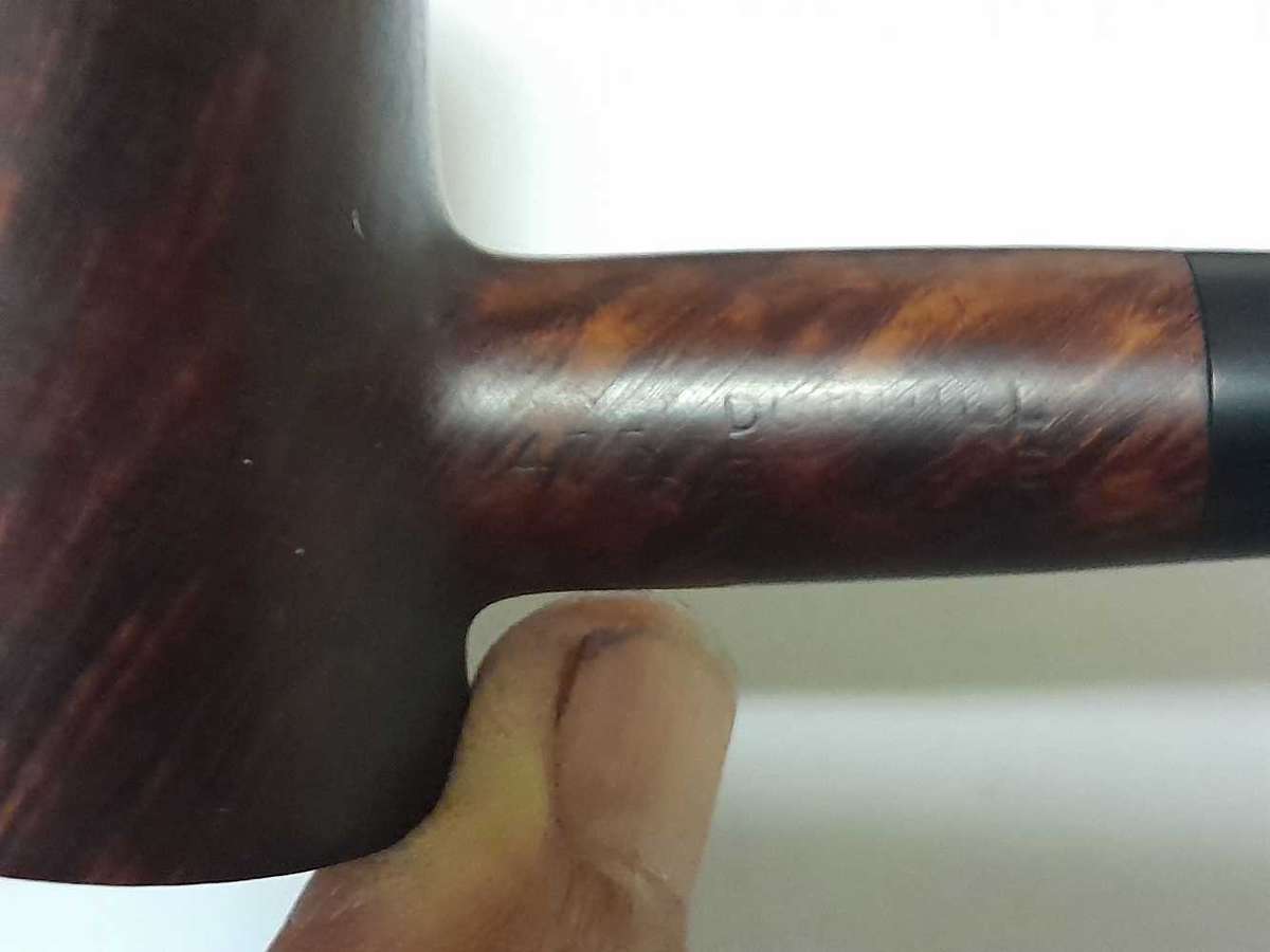 Dunhill 375 Cherrysitter Tobacco Pipe.