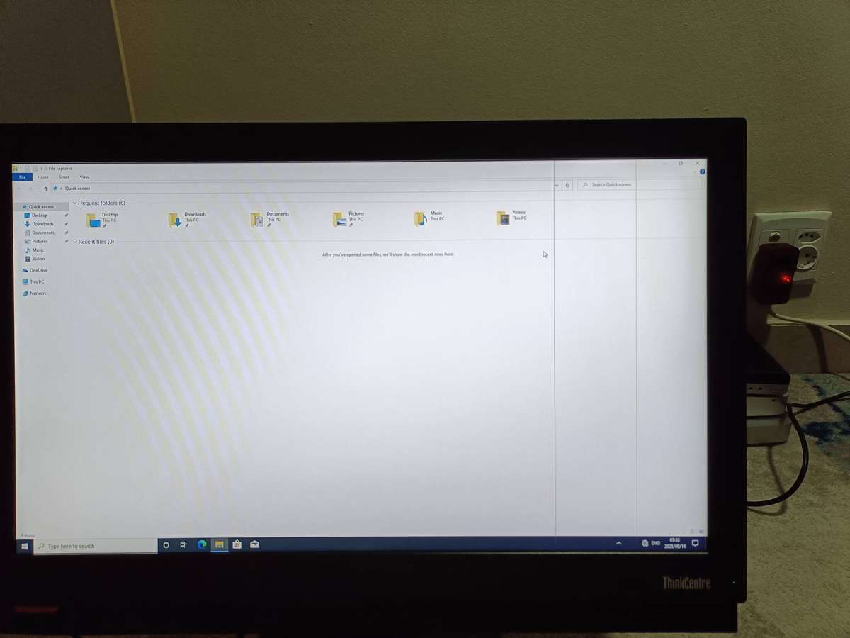 Lenovo M910z All in One PC 7th Gen i5, 8GB RAM, 500GB HDD