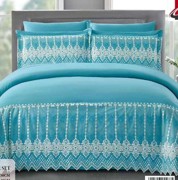 6pc King set, duvet cover, flat sheet, 2 standard pillow cases, 2 scatter cushion cases, latte blue