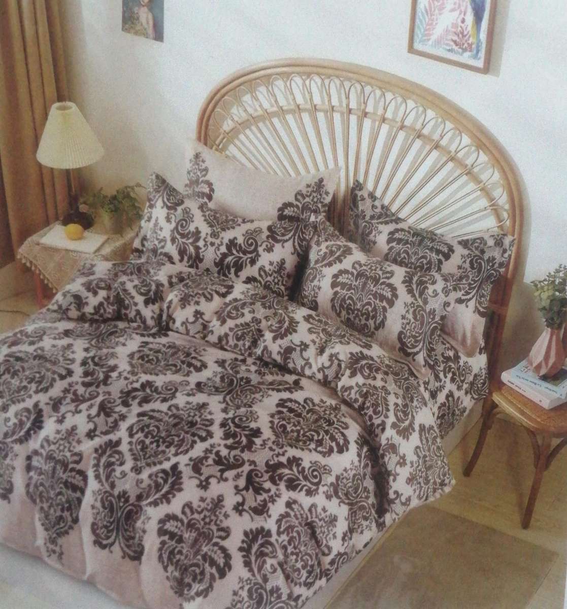 6pc Queen Set Duvet Cover, 2 standard + 2 continental pillow cases, 1x flat sheet