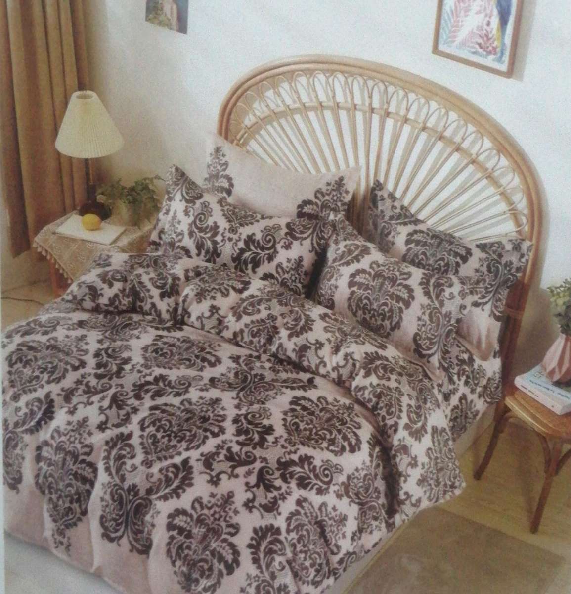 6pc Queen Set Duvet Cover, 2 standard + 2 continental pillow cases, 1x flat sheet